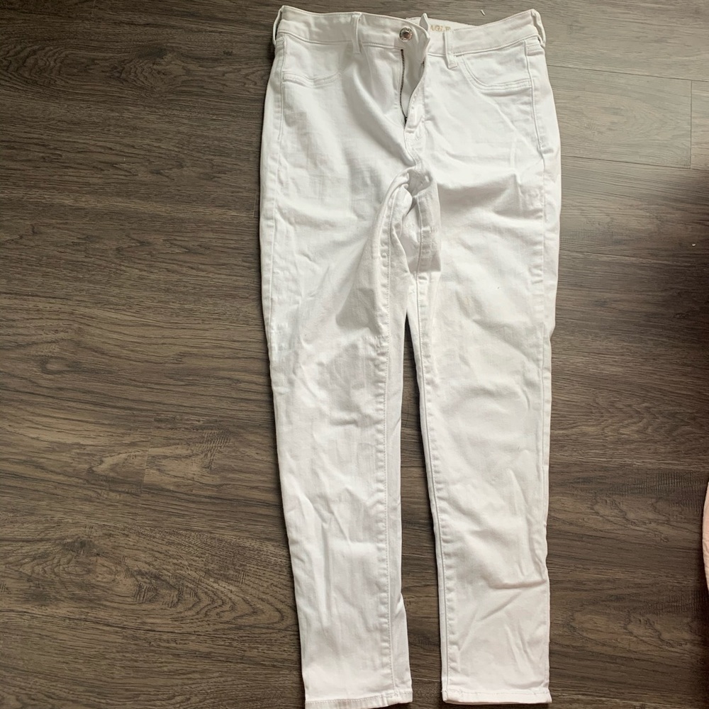 American Eagle White High Waisted Jeggings